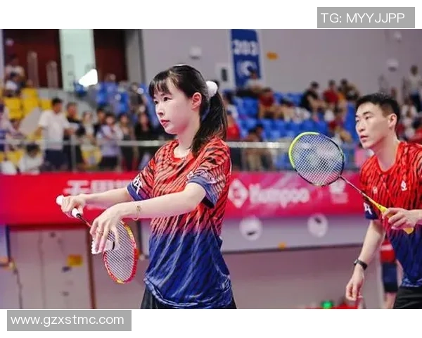 成都羽毛球队的力量变革引发热议助推羽毛球运动新发展